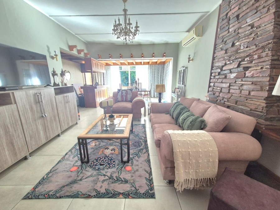 5 Bedroom Property for Sale in Bayswater Free State
